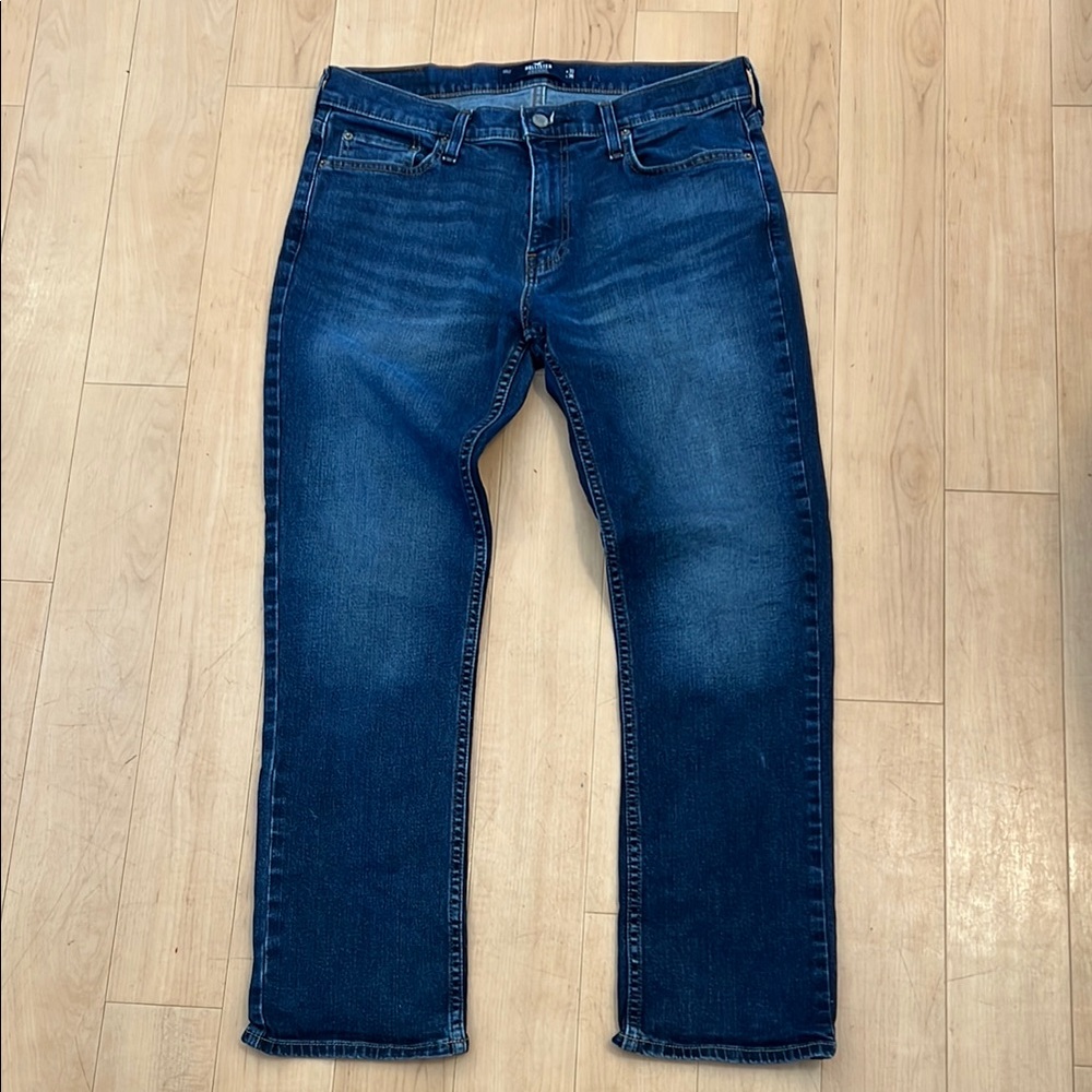 Hollister Men's Straight Jeans - Dark Blue Wash
